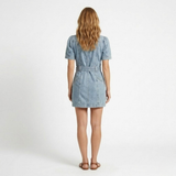 Korte Denim Jurk met Pofmouwen, Ceintuur en Knopen voor Dames