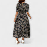 Amelia – Jurk met Ronde Hals en Bloemenprint