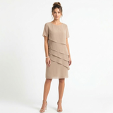 Elegante Chiffon Avondjurk met Gelaagde Ruches en Ronde Hals