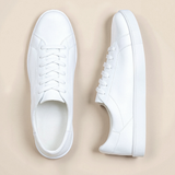 Minimalistische witte sneakers – perfect voor elke gelegenheid