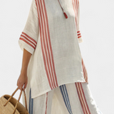 Ludovica – Geraffineerde Meerkleurige Gestreepte Top en Mediterrane Broek