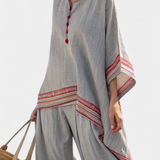 Rossella – Geraffineerde Asymmetrische Blouse en Wijde Etnische Broek