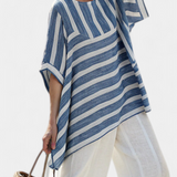 Ornella – Geraffineerde Blauw Gestreepte Top en Broek met Zoomdetail
