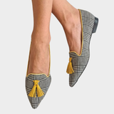 Odessie - Moderne loafer met ruitmotief