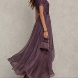 Marie - Chiffon Maxi-jurk met Paarse Keyhole-halslijn