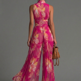 Leabella | Fuchsia Bloemen Jumpsuit met Plooien