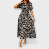 Amelia – Jurk met Ronde Hals en Bloemenprint