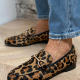 Adrianna - Opvallende loafer met luipaardprint